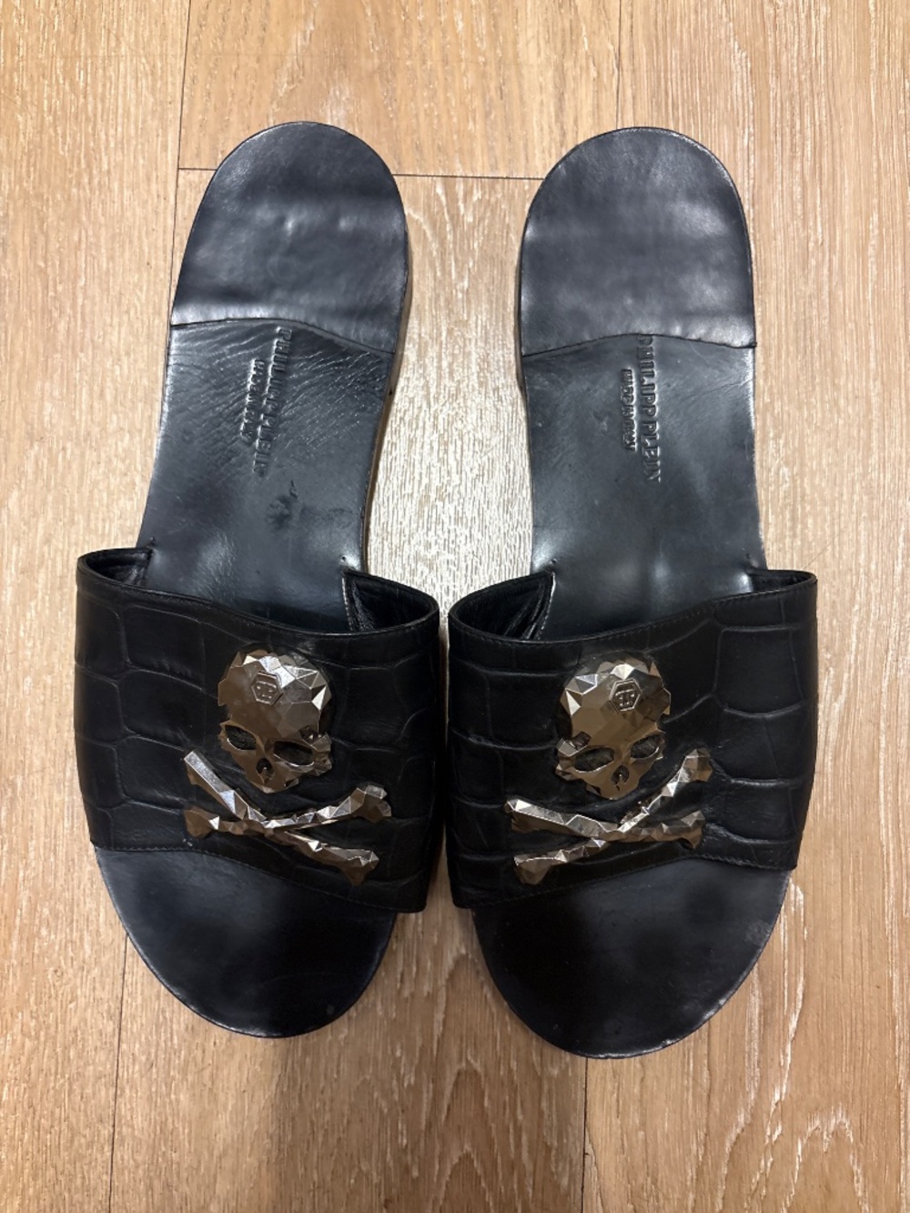 Philipp Plein Made in Italy Men’s Skull and Cross Bones Sandals men’s EU44 - Picture 2 of 13